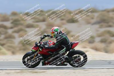 media/May-05-2025-Moto Forza (Mon) [[3c1838c5e5]]/2-B Group/Session 3 (Panning Test Turn 14 Inside)/